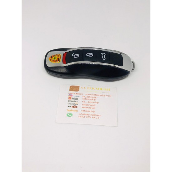 Porsche anahtarı şeklinde flash bellek anahtarlık